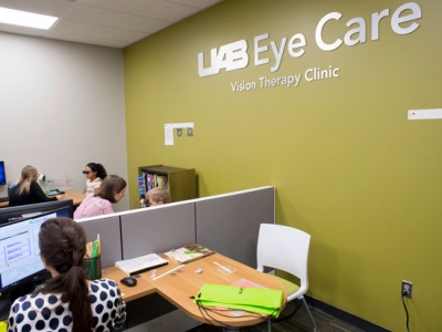 UAB expands Vision Therapy Clinic to provide treatment beyond prescription lenses