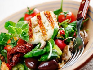 Mediterranean diet linked to preserving memory