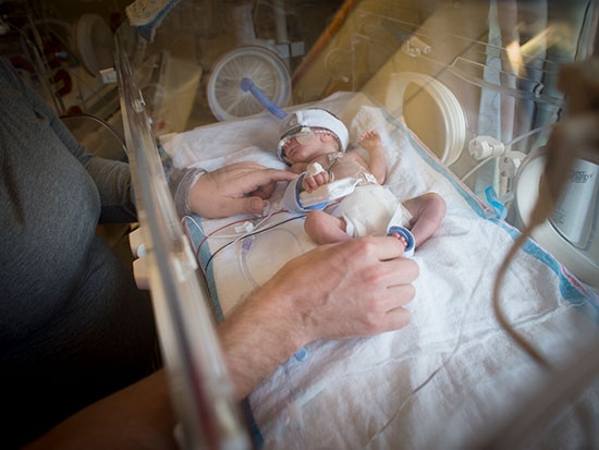 Prolonged oxygen exposure causes long-term memory deficits for preterm infants