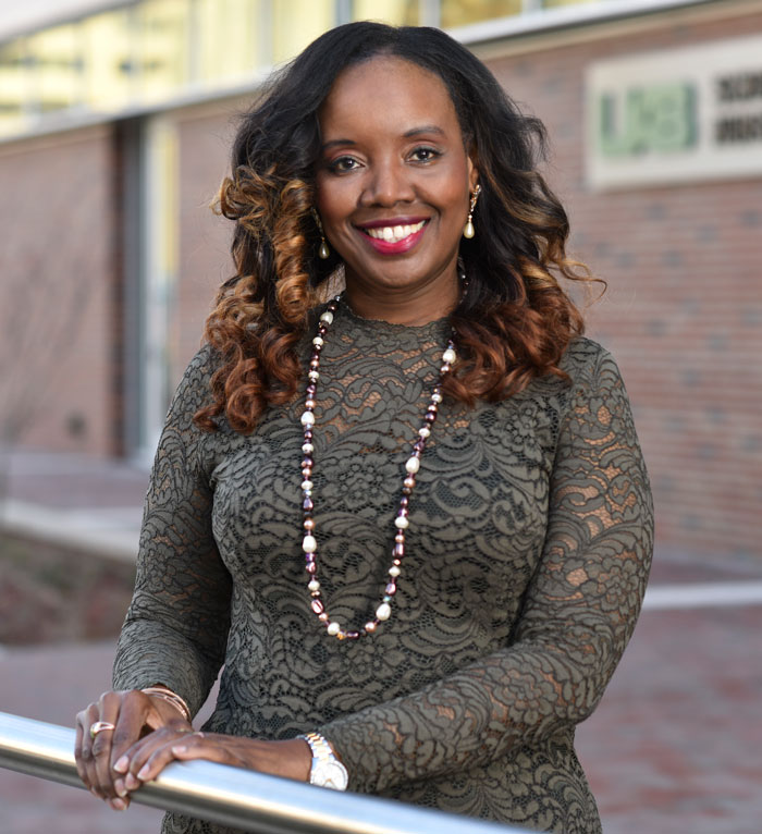 Bowen Pamela 014 2018 web