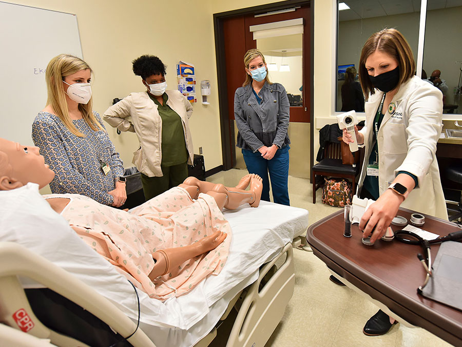 Photo: Trainer Telehealth