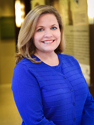 Watts Penni headshot V