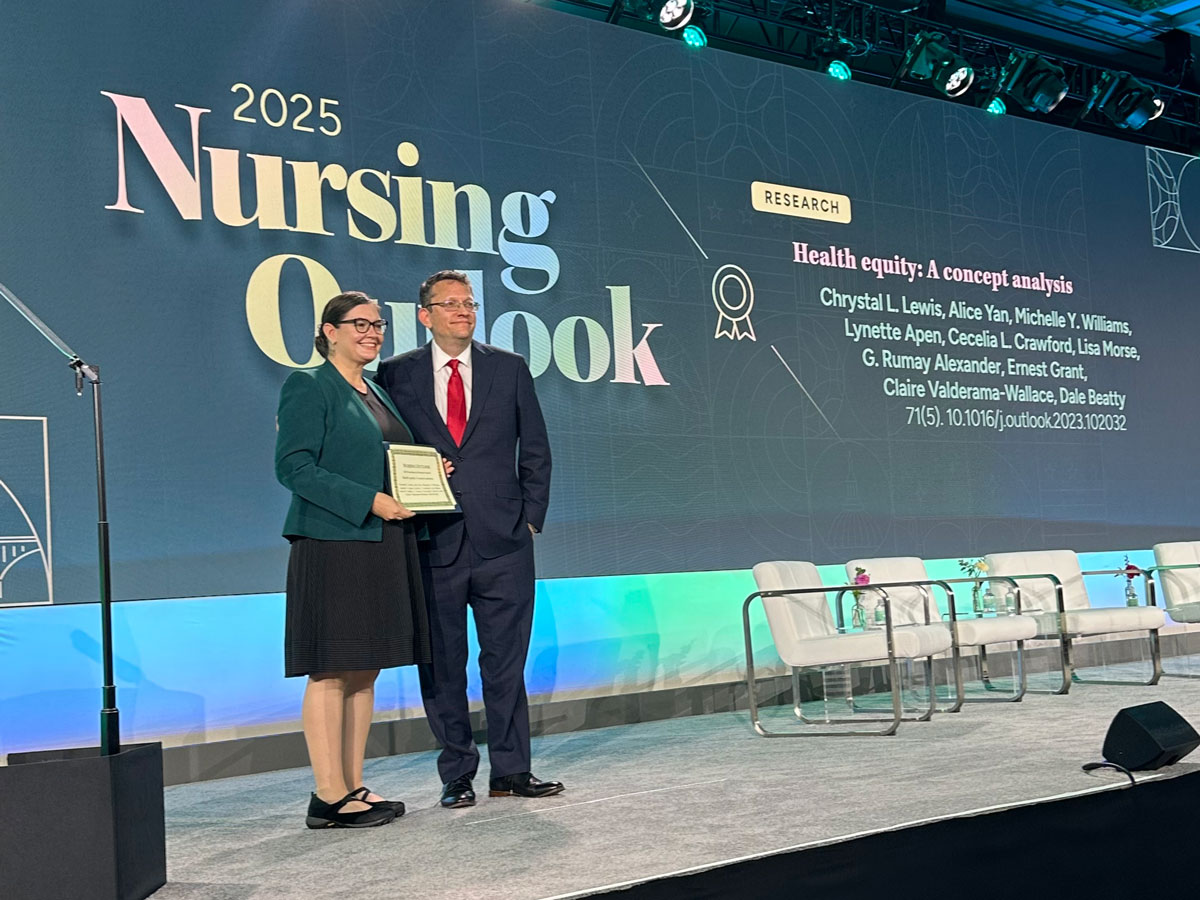 Alumna honored with national research award