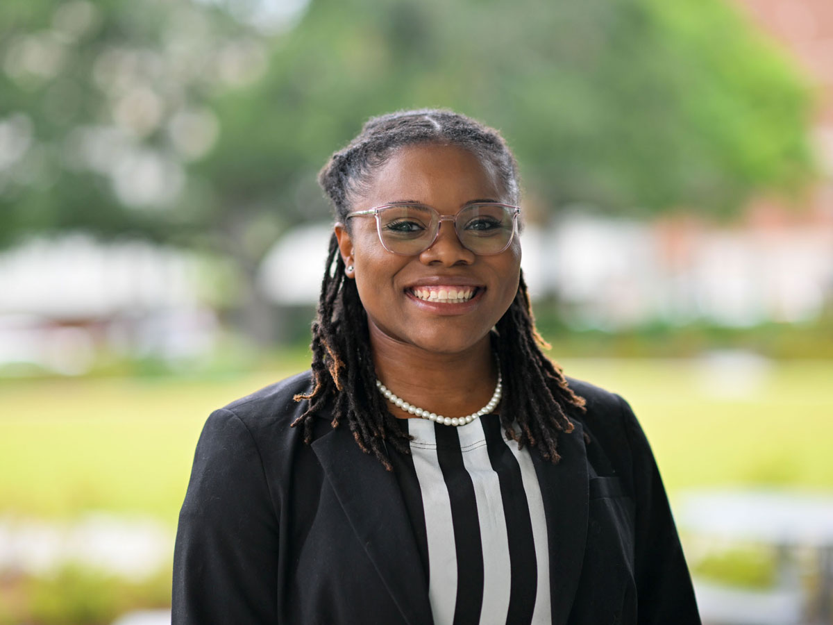 Alumna dubbed rising star writer by ALSN
