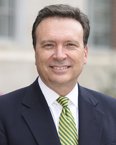 Environmental head shot of Dr. Stephen Yoder, JD (Associate Provost, Academic Administration), 2018.