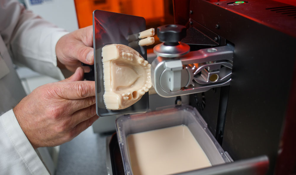 rep 21st cent dent 3d fab 1000px