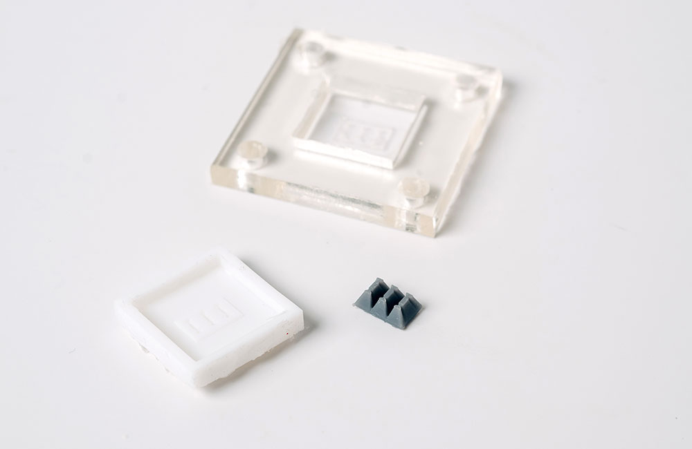 rep 3d print ian berg device 1000px ANDREA MABRY