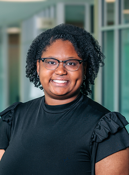 Headshot of Joshlynn Hunter, Assistant Director of UAB Birmingham Promise.