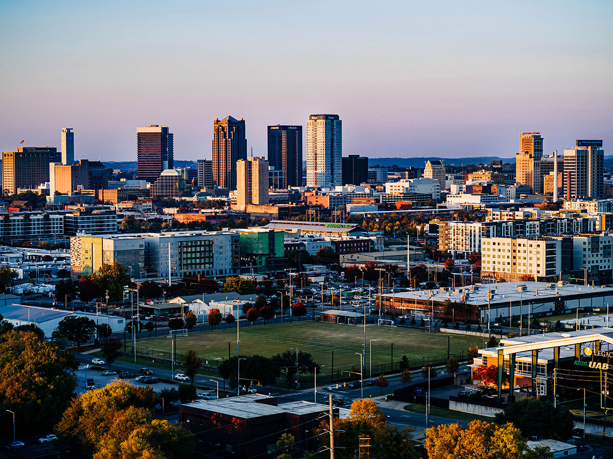 New collaborative offers students hands-on practice in community-driven work to “help the city thrive”