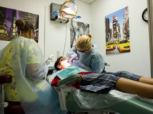 UAB opens new dental clinic to care for underserved kids