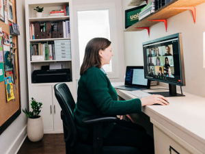 Reduce stress with this quick, self-paced office ergonomics course