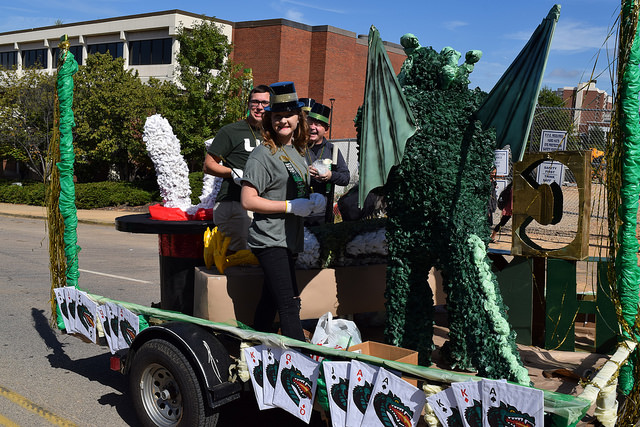 Health Care Management (HCM) 2018 homecoming float.