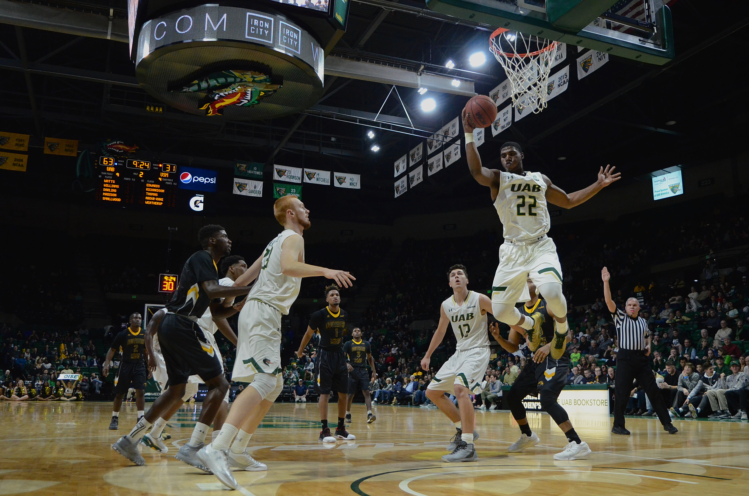 Blaze's birthday celebrated with big basketball victory - Student Media | UAB