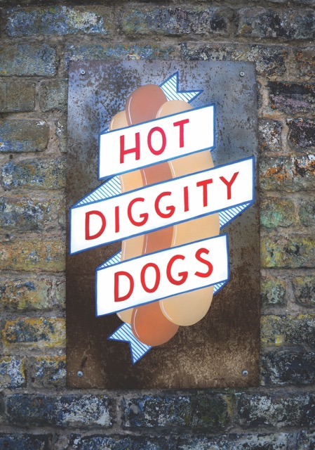 Hot Diggity Dog logo. Photo by Ian Keel