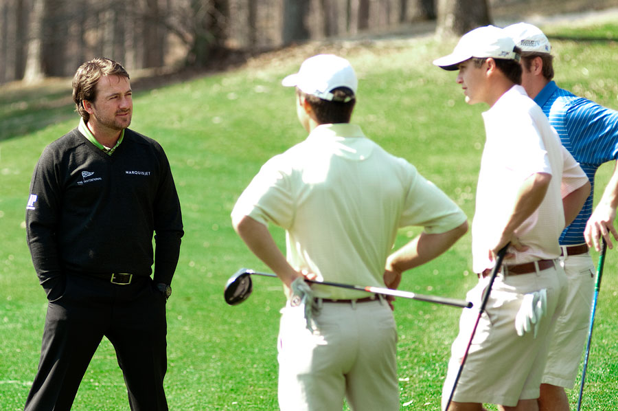 Photo of Graeme McDowell with UAB golfers
